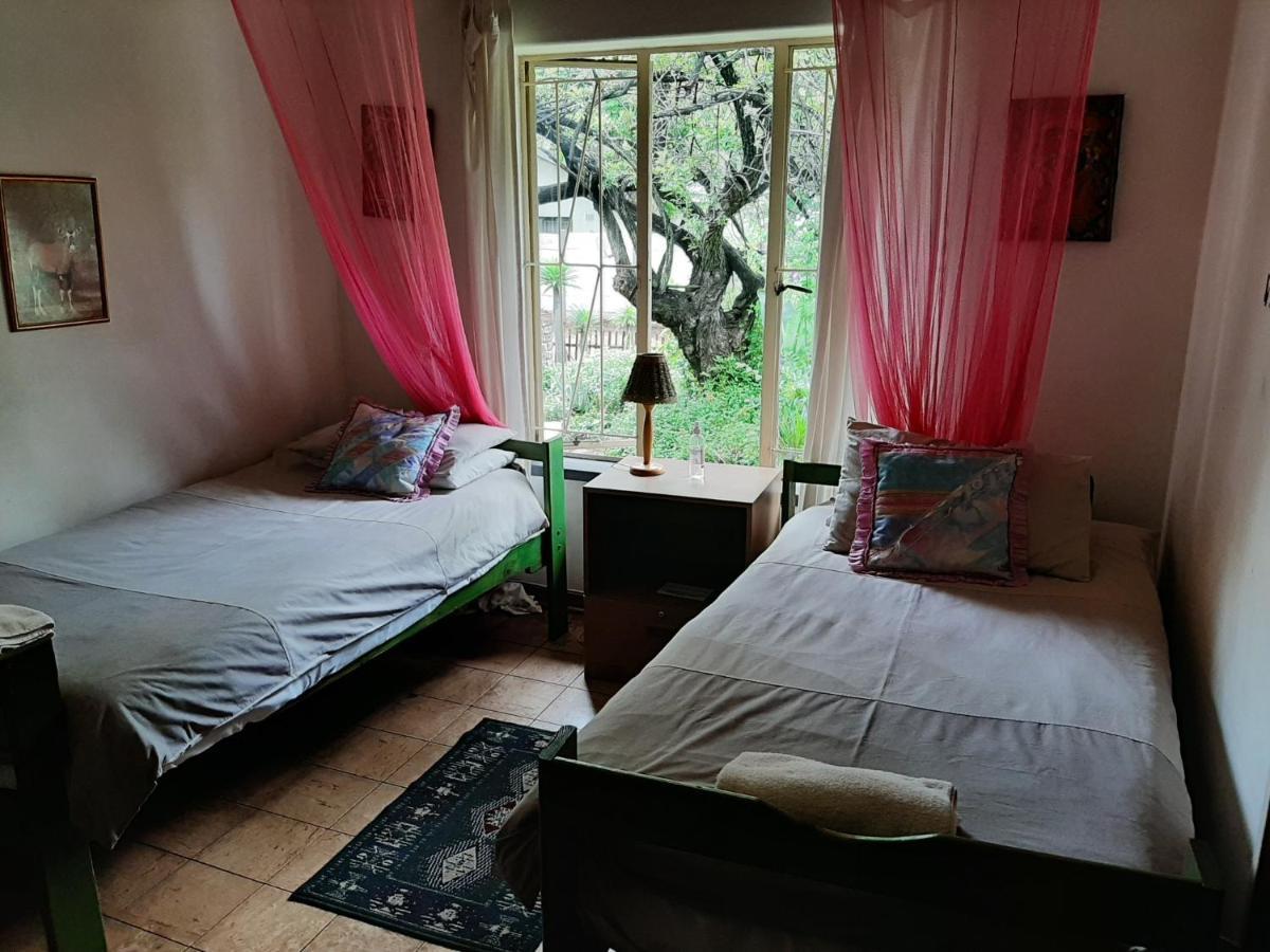 Elephant Walk Guesthouse And Back Packers Phalaborwa Zewnętrze zdjęcie